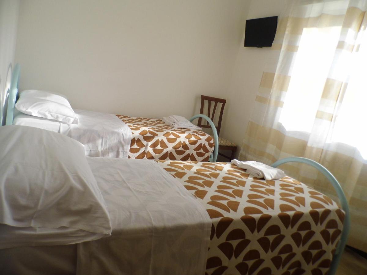 A Casa Di Nelly Bed & Breakfast Tortoreto Exterior photo