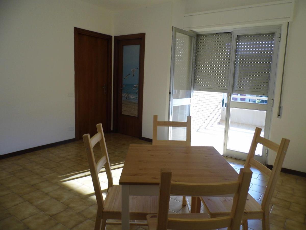 A Casa Di Nelly Bed & Breakfast Tortoreto Exterior photo