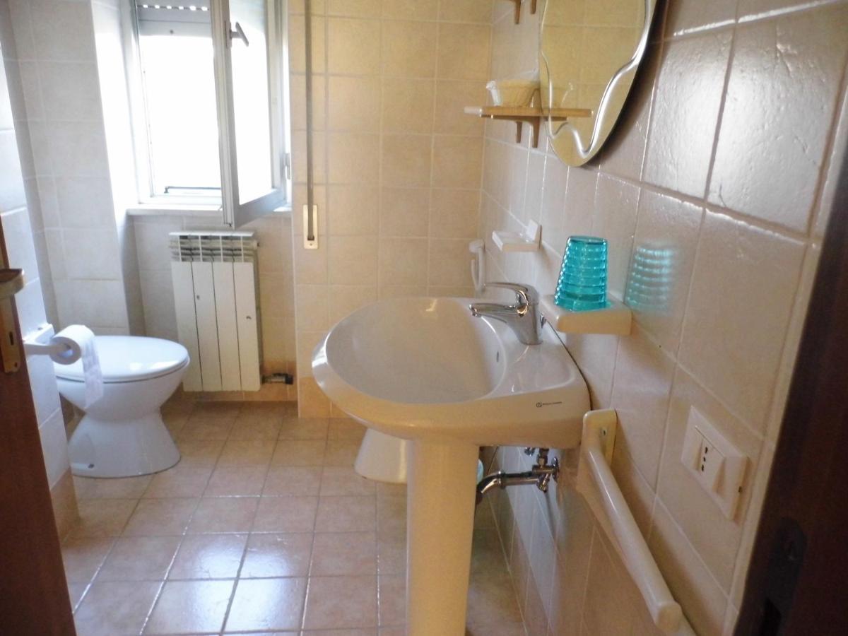 A Casa Di Nelly Bed & Breakfast Tortoreto Exterior photo